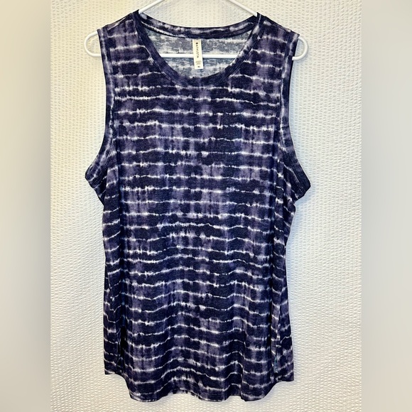 Athleta Tops - Athleta Breezy Tie Dye Tank Top Purple White Sleeveless Relaxed Athletic XL